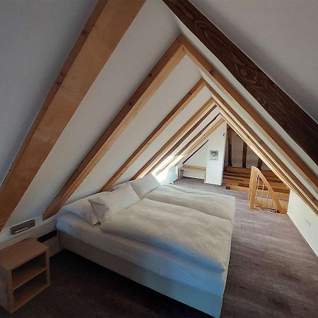 Gasthaus Zum Ochsen Monchberg  Bagian luar foto